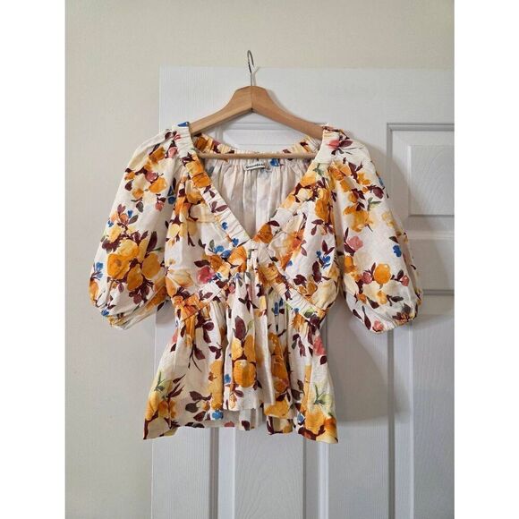 Abercrombie & Fitch Tops - Abercrombie and fitch Floral Print Blouse S